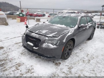 Chrysler 300C II 2021 Chrysler 300s 2021 3.6 Benzyna 300KM, zdjęcie 1