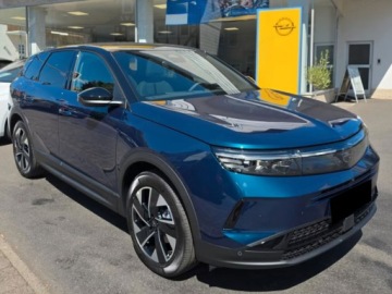 Opel 2026 Od ręki - GS 1.2 Turbo 145KM / Pakiet Tech Plus, Alcantara, zdjęcie 2