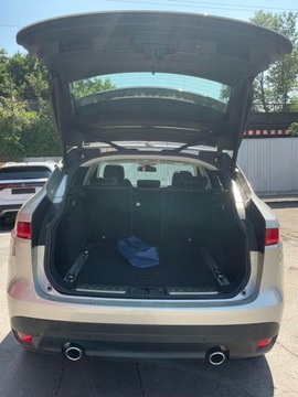 Jaguar F-Pace SUV 3.0 TDV6 300KM 2016 Jaguar F-Pace 30d R-Sport AWD, zdjęcie 5