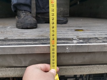 ПОДЪЕМНИК ДЛЯ КОНТЕЙНЕРА С ПОДЪЕМОМ ДЛЯ АВТОБУСА SPRINTER IVECO DUCATO MASTER