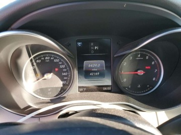 Mercedes Klasa C W205 2018 Mercedes-Benz Klasa C 2018 MERCEDES-BENZ C 300 2.0 Benzyna 241KM, zdjęcie 9