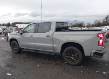 Chevrolet Silverado II 2024 Chevrolet Silverado 2024, 5.3L, 4x4, 1500 RST, od ubezpieczalni 5.3 Benzyna, zdjęcie 1