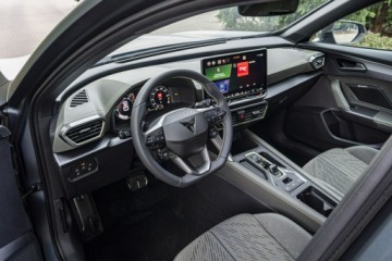 Cupra Formentor Crossover Facelifting 2.0 TSI 204KM 2026 Cupra Formentor Tribe Edition 2.0 TSI 204 KM DSG, zdjęcie 15