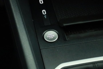 Ford Tourneo Connect III 2022 Ford Tourneo Connect 2.0 EcoBlue, Salon Polska, zdjęcie 14