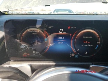 Mercedes GLB 2022 Mercedes-Benz GLB 2022 r., 2,0 L 4 MATIC od ubezpieczalni 2.0 Benzyna 255KM, zdjęcie 8