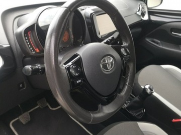 Toyota Aygo II Hatchback 5d 1.0 VVT-i 69KM 2014 Toyota Aygo 1.0 VVT-i 70KM # Klima # Kamera #, zdjęcie 13