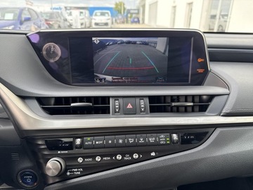 Lexus ES VII (XV70) Sedan 300h 218KM 2021 Lexus ES 300h Business Edition + 300h Busins Editi, zdjęcie 17