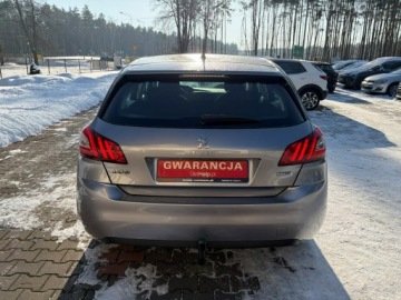 Peugeot 308 II 2014 Peugeot 308 hatchback 1.6 HDI 120 KM Nawigacja Hak, zdjęcie 5