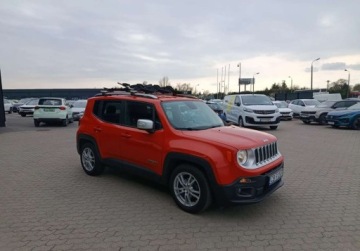 Jeep Renegade SUV 1.4 MultiAir 140KM 2015 Jeep Renegade Pierwszy wlasciciel. Salon Polska 1.4 Benzyna 140KM, zdjęcie 2