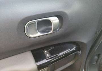 Citroen C4 Cactus Crossover Facelifting 1.2 PureTech 110KM 2018 Citroen C4 Cactus Bogate wyposazenie 1.2 Benzyna 110KM, zdjęcie 17