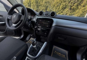 Suzuki Vitara III SUV 1.6 DDiS 120KM 2016 Suzuki Vitara 1.6 gwarancja MANUAL carplay LED KAMERA Bezwypadkowa, zdjęcie 15
