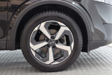 Nissan Qashqai III Crossover 1.3 DIG-T MHEV 158KM 2023 Nissan Qashqai 1.3 DIG-T MHEV, Salon Polska, zdjęcie 12