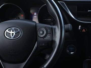 Toyota Auris II Hatchback 5d Facelifting 1.8 Hybrid 136KM 2015 Toyota Auris Hybrid, Salon Polska, Serwis ASO, zdjęcie 19