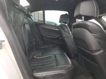 BMW Seria 5 G30-G31 2020 BMW Seria 5 M550xi 2020 4.4l 4.4 Benzyna 523KM, zdjęcie 10