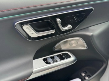 Mercedes Klasa E W214 2025 Mercedes-Benz Klasa E E53 Kombi AMG Premium - superscreen - hak 3.0 Benzyna, zdjęcie 21