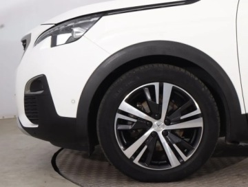 Peugeot 3008 II Crossover 1.2 PureTech 130KM 2019 Peugeot 3008 1.2 PureTech, Salon Polska, zdjęcie 14