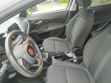 Fiat Tipo II Station Wagon 1.4 T-Jet 120KM 2019 Fiat Tipo 1.4 120KM MIRROR ,Bezwypadkowy, zdjęcie 22