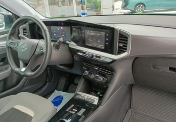 Opel Mokka II SUV-e 50kWh 136KM 2023 Opel Mokka 50kWh Elegance Serwis ASO Elektryczny 136KM, zdjęcie 13