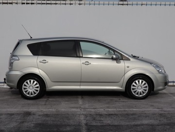 Toyota Corolla Verso E120 1.8 VVT-i 130KM 2007 Toyota Corolla Verso 1.8, GAZ, 7 miejsc, Klima, zdjęcie 5