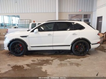 Bentley Bentayga 2021 Bentley Bentayga 2021 4.0l 4.0 Benzyna 542KM, zdjęcie 5