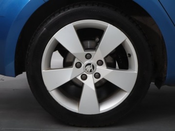 Skoda Octavia III Kombi Facelifting 2.0 TDI 150KM 2018 Skoda Octavia 2.0 TDI, Salon Polska, DSG, Navi, zdjęcie 14