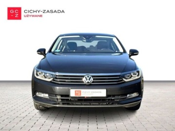 Volkswagen Passat B8 Limousine 2.0 TDI BlueMotion SCR 190KM 2019 Volkswagen Passat SalonPL 190KM DSG TDI HighlineSkoraACCNavi18Business ASO, zdjęcie 1
