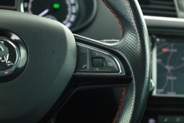 Skoda Octavia III RS Kombi 2.0 TDI 184KM 2014 Skoda Octavia 2.0 TDI, 181 KM, DSG, Skóra, Navi, zdjęcie 15