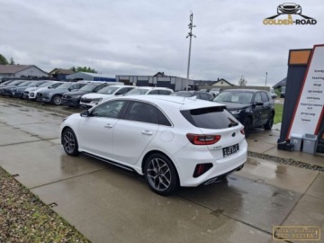Kia Ceed III Hatchback 1.5 T-GDI 160KM 2021 Kia Ceed 1,5 T-gdi GT line alcantara kamera JBL navi alu oplacona 1.5, zdjęcie 7