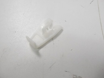 ЗАЖИМ ОКОННЫЙ ЗАЖИМ RENAULT CLIO II 7700784690