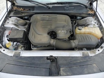 Dodge Challenger III 2017 Dodge Challenger Dodge Challenger SXT 3.6 Benzyna 305KM, zdjęcie 10