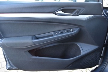 Volkswagen Golf VIII 2022 Volkswagen Golf SalonPL 2.0TDI 115KM DSG ACC Czujniki Ambiente Kessy LaneA, zdjęcie 22