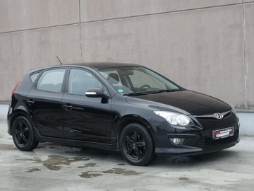 Hyundai i30 I Hatchback Facelifting 1.4 DOHC 109KM 2011 Hyundai i30 1.4 Ben.110KM/Klimatronik/Pół, zdjęcie 1