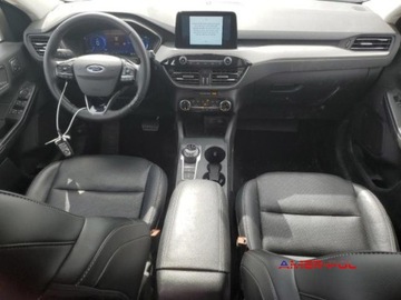 Ford Kuga III 2022 Ford Kuga 2022 r., 2,5 L ESCAPE SEL 2.5 Hybryda 200KM, zdjęcie 7