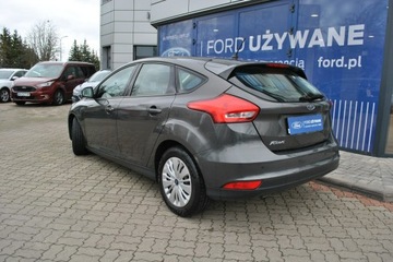 Ford Focus III Hatchback 5d facelifting 1.5 TDCi 95KM 2018 Ford Focus Hatchback Trend 1,5 TDCi 95KM ASO Forda, zdjęcie 5