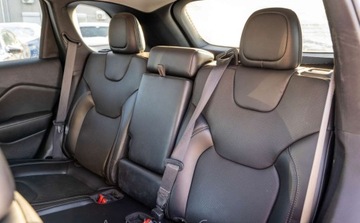 Jeep Cherokee V 2020 Jeep Cherokee Jeep Cherokee V KL 3.2 4X4 Latitude LUX 272KM 3.2 Benzyna, zdjęcie 18