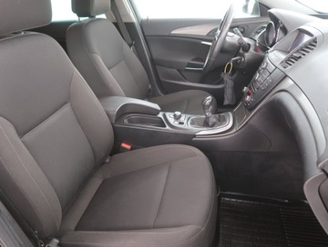 Opel Insignia I Sports Tourer 2.0 CDTI ECOTEC 110KM 2009 Opel Insignia 2.0 CDTI, Navi, Klima, Klimatronic, zdjęcie 8