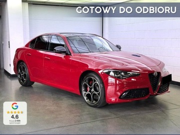 Alfa Romeo Giulia II Sedan Facelifting 2023 2.0 GME Turbo 280KM 2025 ALFA ROMEO Giulia Turbo Veloce Q4 Sedan 2.0 (280KM) 2025