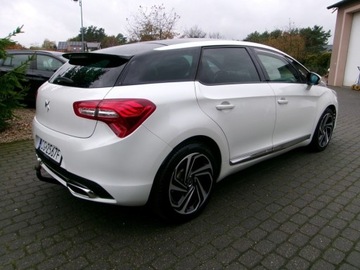 DS 5 Hatchback (Citroen) 2.0 Blue HDi 181KM 2015 Citroen DS5 Citroen DS5 2.0 e HDI 180 KM Automat Bogate Wyposazenie 2.0, zdjęcie 3