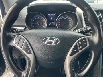Hyundai i30 II Hatchback 3d 1.4 100KM 2013 Hyundai i30 2013r 1.4 Benzyna 99KM Bogata wersja, zdjęcie 19