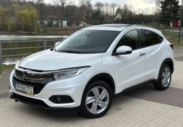 Honda HR-V II SUV Facelifting 1.5 i-VTEC 130KM 2019 Honda HR-V 1.5 Benzyna 130KM