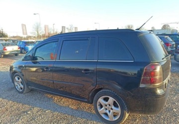 Opel Zafira B 1.9 CDTI ECOTEC 100KM 2007 Opel Zafira Opel Zafira 1.9 CDTI 1.9 Diesel 100KM, zdjęcie 1