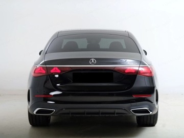 Mercedes Klasa E W214 Sedan 2.0 200 204KM 2025 200 4-Matic AMG Sedan 2.0 (204KM) 2025, zdjęcie 1