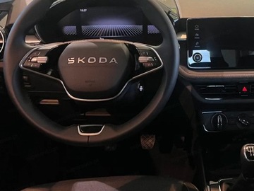 Skoda Fabia IV 2025 SKODA Fabia Selection 1.0 TSI Hatchback 115KM 2025, zdjęcie 6