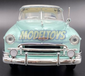 Chevrolet BEL AIR 1950 модель 1:24 Motormax 73268