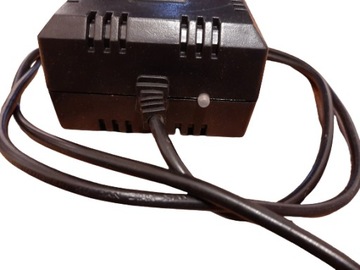 Электрическое зарядное устройство на 36 В, корпус - 3 PINS