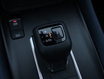 Nissan Qashqai III Crossover 1.3 DIG-T MHEV 158KM 2023 Nissan Qashqai 1.3 DIG-T MHEV, Salon Polska, zdjęcie 17