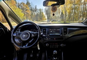 Kia Carens IV Minivan Facelifting 1.7 VGT CRDI 115KM 2018 Kia Carens Kia Carens 1.7 CRDi M 7os 1.7 Diesel 115KM, zdjęcie 16