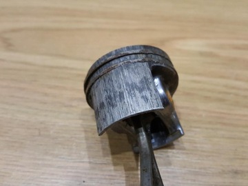 ШАТУН КОЛЕНВАЛА STIHL 020 MS 200 T