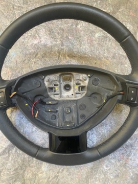 DACIA SANDERO II МНОГОФУНКЦИОНАЛЬНЫЙ КОЖАНЫЙ РУЛЬ