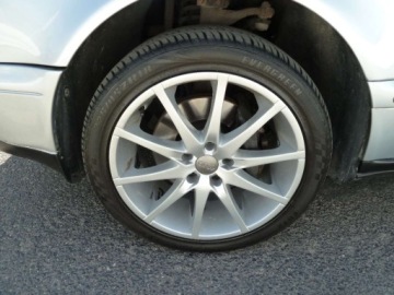 Audi A8 D2 Sedan 3.7 230KM 1996 Audi A8 AUTOMATSKORYKLIMATYZACJAXENONY 3.7 Benzyna 230KM, zdjęcie 22